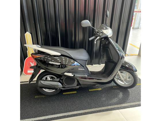 HONDA LEAD 110 
